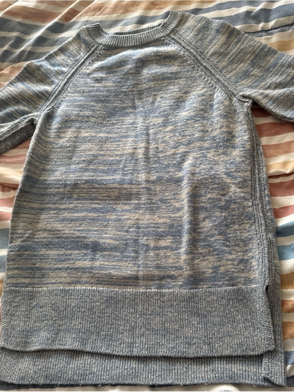 GAP Women’s Marled Blue & Gray Crewneck Sweater